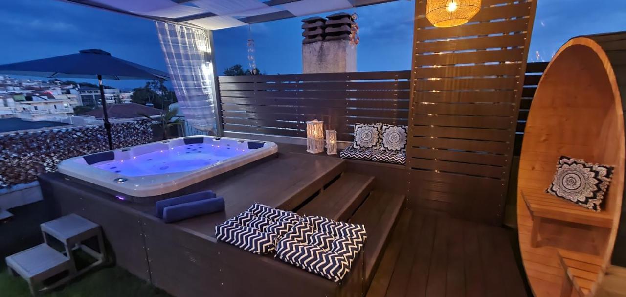 Hotel Mallas Nea Kallikrateia Kültér fotó