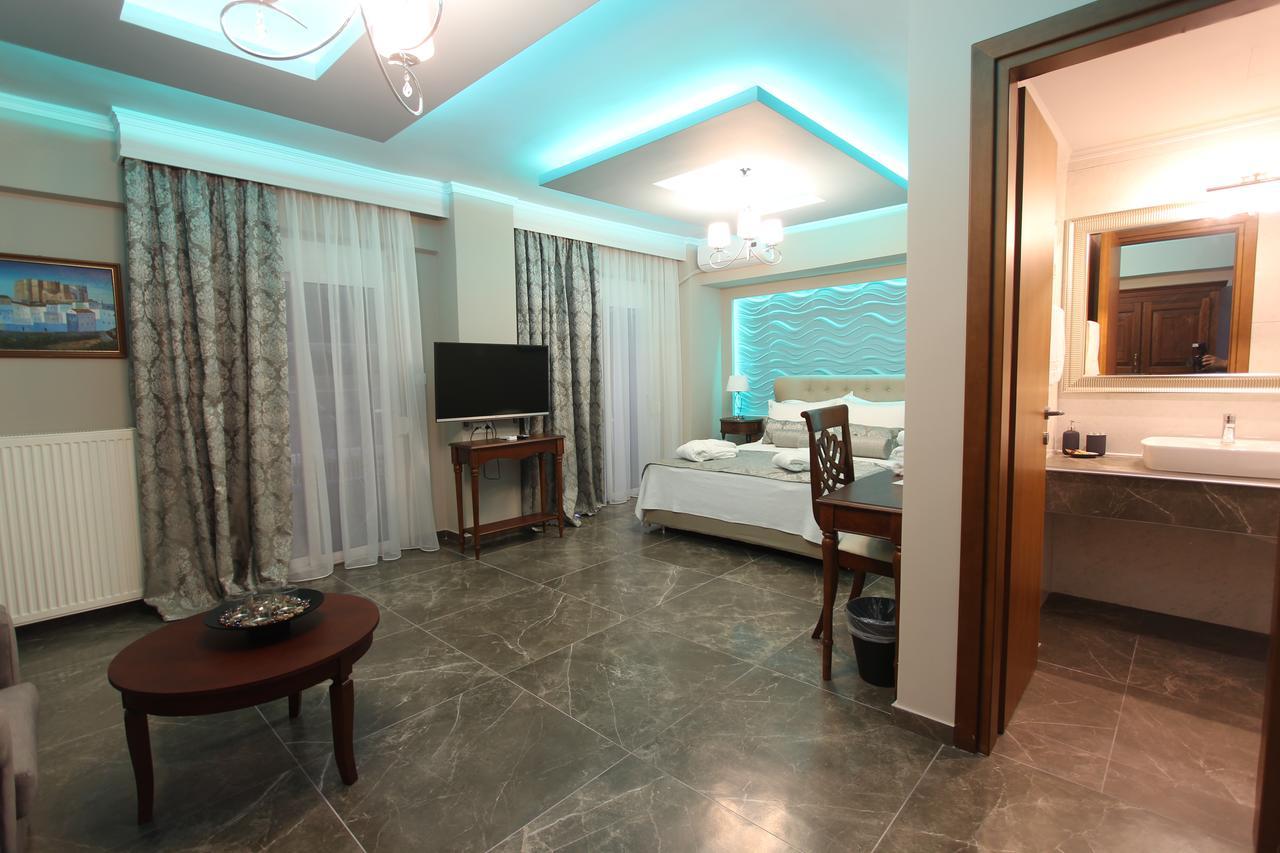 Hotel Mallas Nea Kallikrateia Kültér fotó
